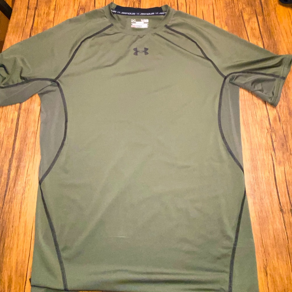 Green Under Armour Dry Fit